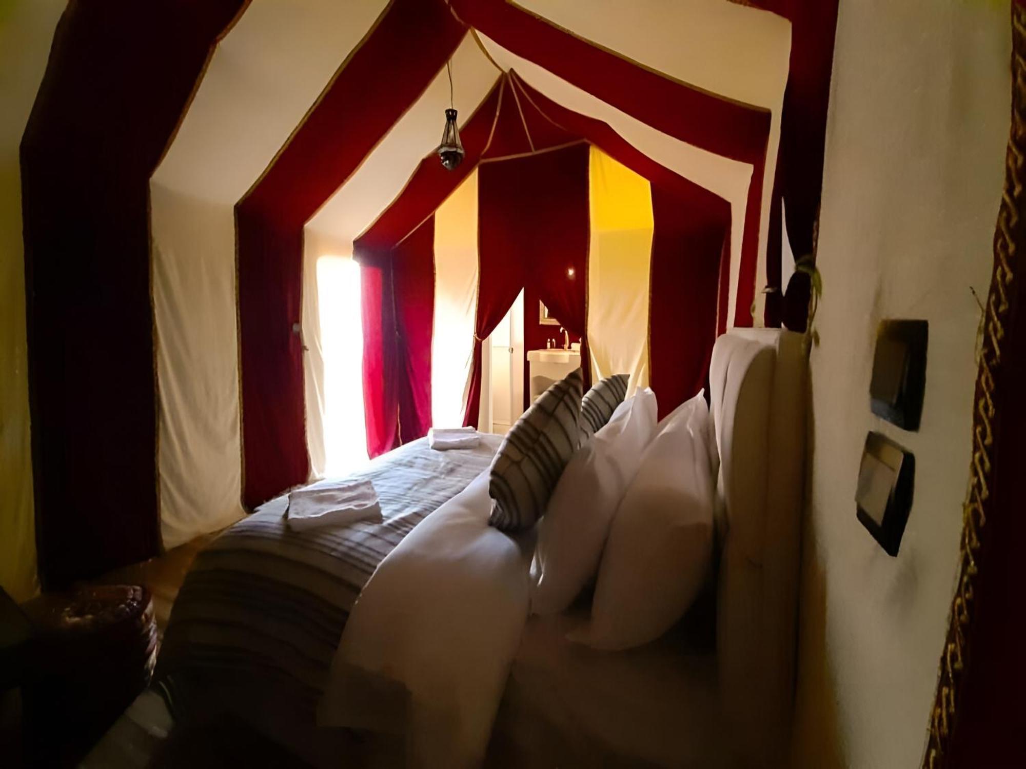 Merzouga Sahara Nights Camp & Desert Activities Eksteriør bilde